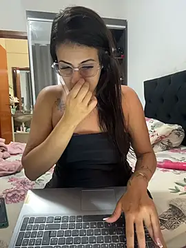 jheicylli online show from 12-04-25, 07:35