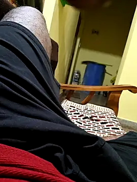 Snapshot of Zombiejack chatting on 11-29-25, 06:19 Zombiejack online show from 11-29-25, 06:19