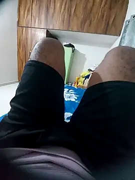 Snapshot of Zombiejack chatting on 03-19-25, 06:12 Zombiejack online show from 03-19-25, 06:12