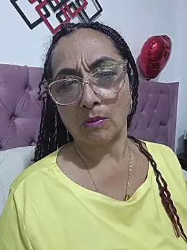 AlessandraLeroy online show from 04-03-26, 03:24