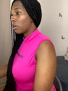 Nahomy gree online show from 10-03-25, 06:48