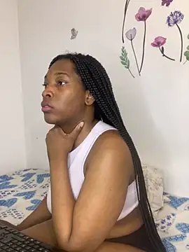 Nahomy gree online show from 11-04-25, 05:11