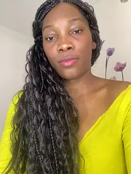 Nahomy gree online show from 11-06-25, 04:27