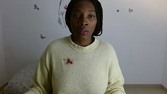 Nahomy gree online show from 10-05-25, 05:31