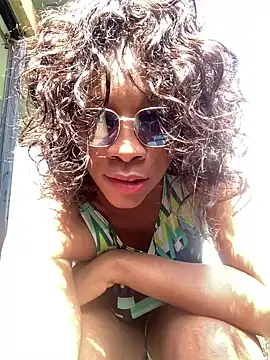 Nahomy gree online show from 03-13-25, 07:28