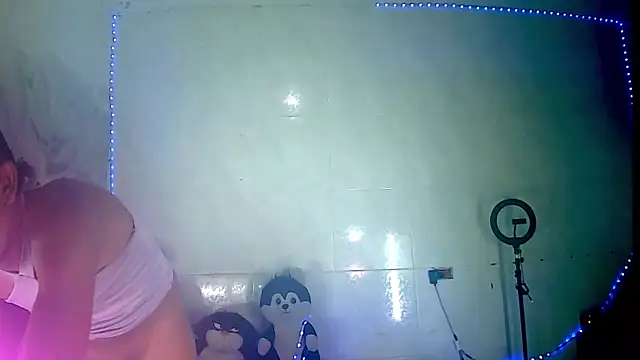 KimberlyXtreme online show from 12-21-25, 12:51