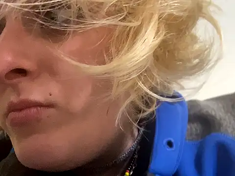 KITTYBOOBOOFUXX online show from 01-07-26, 06:13