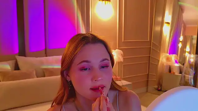 AmeliRoyse online show from 03-19-26, 05:13