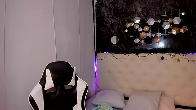  Lilly miller online show from 01-08-26, 04:40