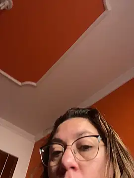 Luna-nevada online show from 03-15-26, 01:51