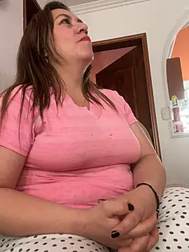 Luna-nevada online show from 04-15-26, 07:18