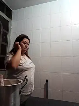 Luna-nevada online show from 11-10-25, 09:47