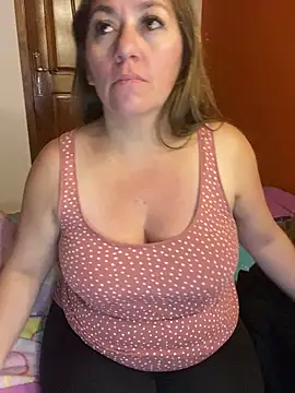 Luna-nevada online show from 01-10-26, 03:02