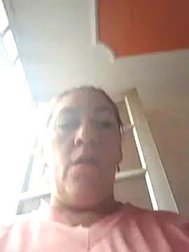 Luna-nevada online show from 11-02-25, 06:46