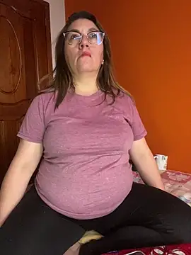 Luna-nevada online show from 04-05-26, 09:21