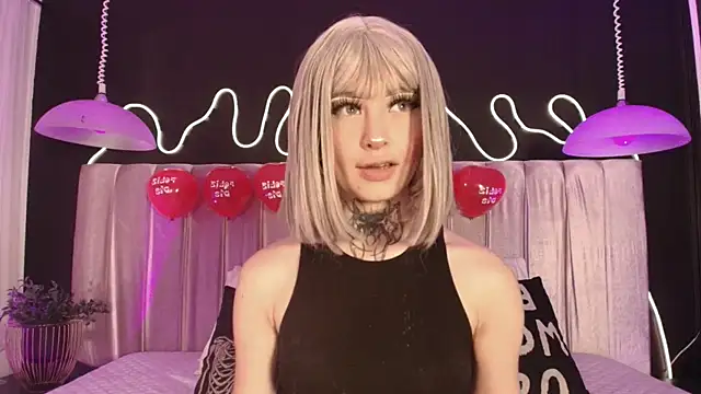 Zhally Dee online show from 02-14-26, 07:36