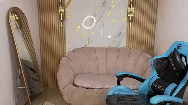  wendy b online show from 11-12-25, 02:59