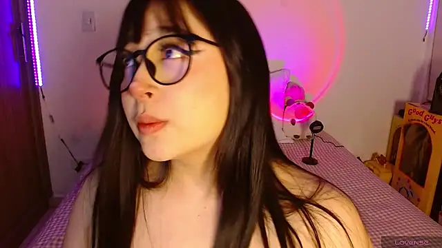 Oliviargf online show from 04-14-26, 12:37