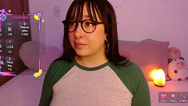 Oliviargf online show from 09-13-25, 01:49