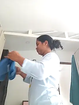 Snapshot of Paula6Colombia chatting on 03-15-25, 03:37 Paula6Colombia online show from 03-15-25, 03:37