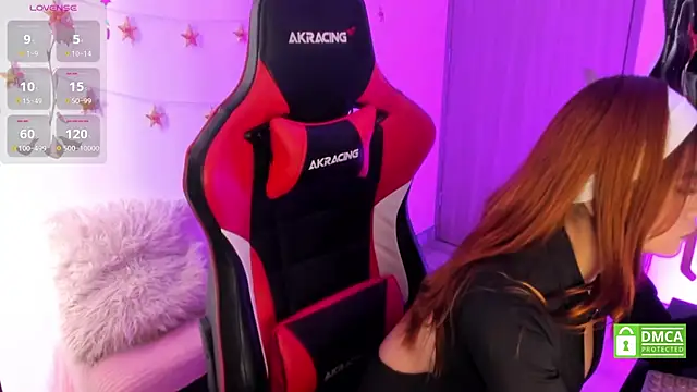 LindaSilverstone online show from 03-26-26, 08:18