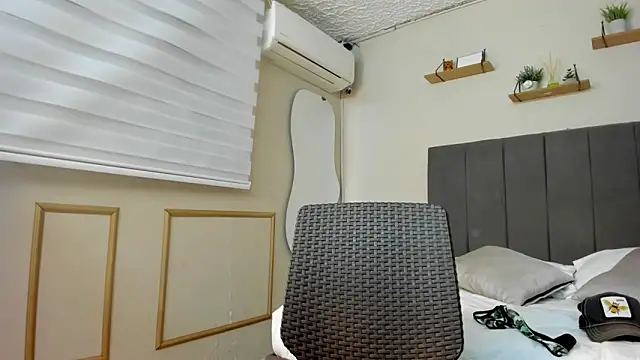 Snapshot of Danny_Twink20 chatting on 03-14-25, 03:04 Danny Twink20 online show from 03-14-25, 03:04