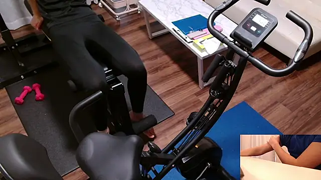 Stretch-man online show from 03-03-26, 04:30