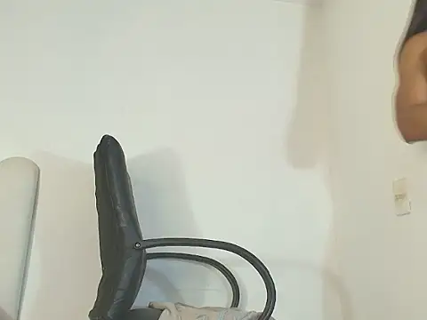 Keeitlin online show from 11-13-25, 12:14