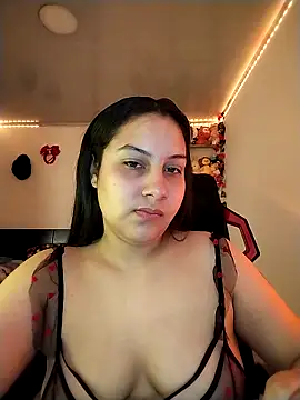 esmeralda jadees online show from 05-09-26, 08:23