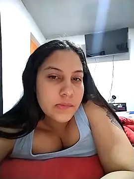 esmeralda jadees online show from 04-19-26, 01:23
