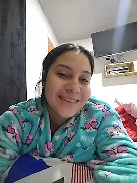 esmeralda jadees online show from 05-13-26, 01:18