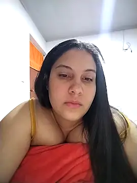 esmeralda jadees online show from 03-07-26, 02:00