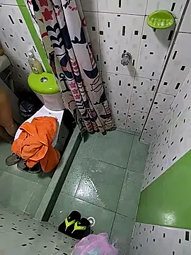 esmeralda jadees online show from 04-04-26, 08:15