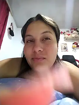 esmeralda jadees online show from 06-18-26, 11:15