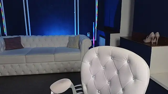 Snapshot of Kira_Kenet chatting on 03-13-25, 01:32 Kira Kenet online show from 03-13-25, 01:32