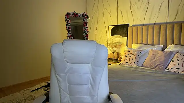  Vikky Moon  online show from 01-15-26, 01:53