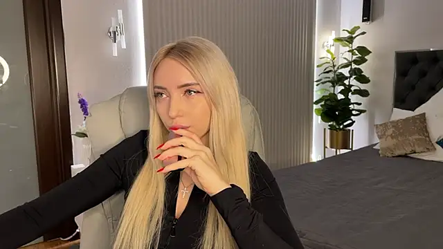 OhMyEmma online show from 01-17-26, 01:31