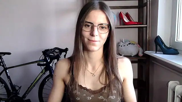 love megi online show from 12-15-25, 02:34