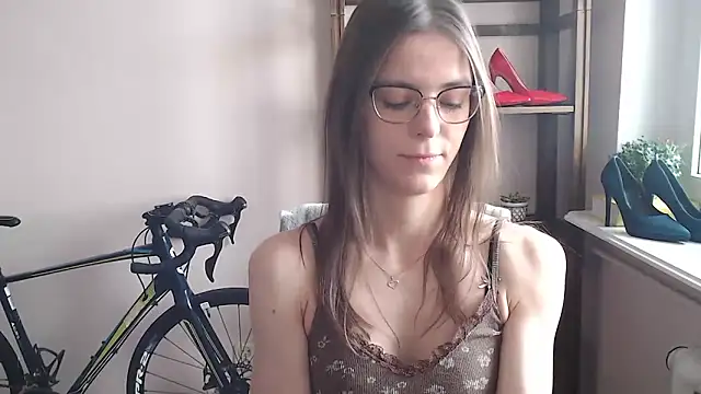 love megi online show from 03-01-26, 07:41