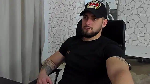 Snapshot of MatiasDean chatting on 10-24-25, 10:47 MatiasDean online show from 10-24-25, 10:47