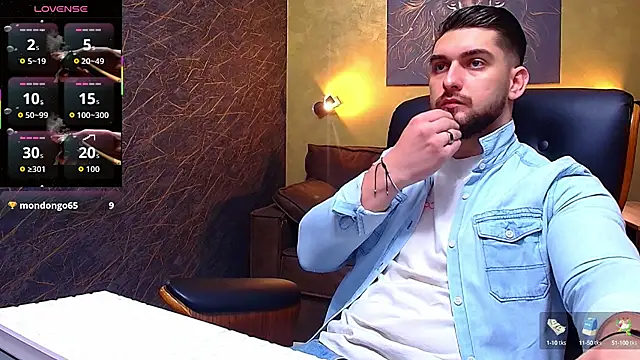 Snapshot of MatiasDean chatting on 09-30-25, 04:51 MatiasDean online show from 09-30-25, 04:51
