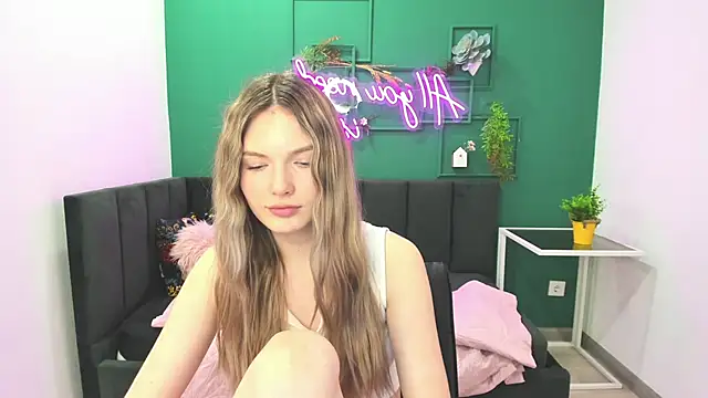 Snapshot of EvelineAmore chatting on 06-03-26, 08:48 EvelineAmore online show from 06-03-26, 08:48