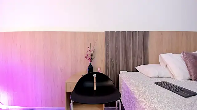  SamantaGomez online show from 09-13-25, 07:58