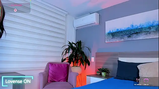  SamantaGomez online show from 04-16-26, 07:47