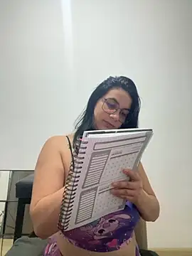 roldanmary online show from 11-13-25, 03:21