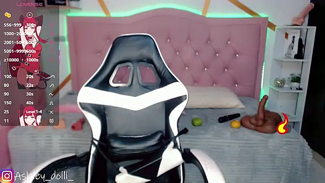 Ashley dolll online show from 11-04-25, 09:07