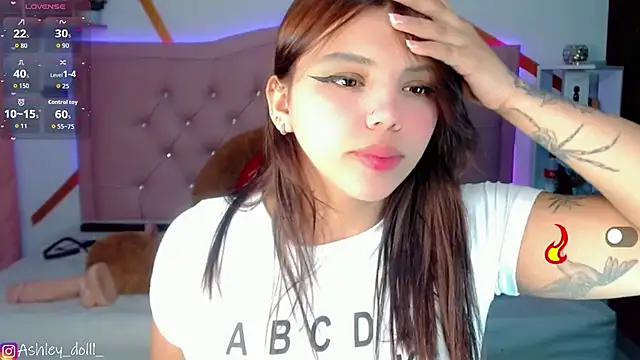 Ashley dolll online show from 09-23-25, 05:03