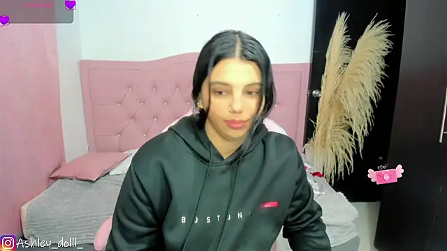 Ashley dolll online show from 07-02-26, 10:16