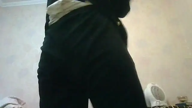 AliseWats online show from 04-14-26, 10:37