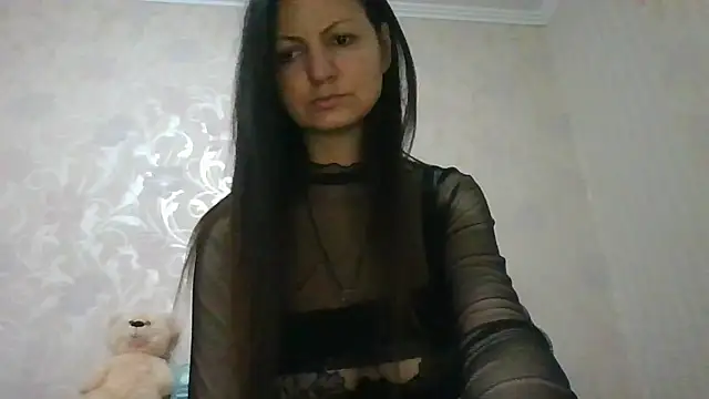 AliseWats online show from 06-11-26, 09:12